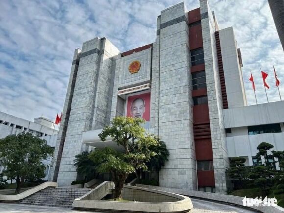 1 Ha Noi Khong Cho Phep Can Bo Co Nang Luc Noi Troi Nghi Huu Truoc Tuoi