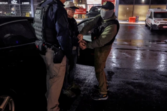 2 Tong Lanh Su Viet Nam Canh Bao Nguoi Viet Cu Tru Co Giay To Tai My