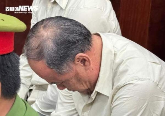 2 Xet Xu Cuu Chu Tich An Giang Cam Tien Nang Do Tiep Tay Khai Thac Cat Lau