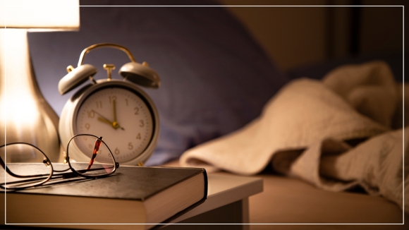 1 8 Thoi Quen Moi Ngay Giup Di Ngu Som