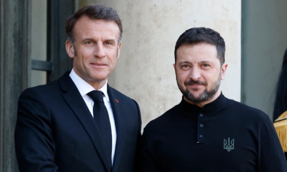 1 Ong Macron Nga Phai Chap Nhan Ngung Ban 30 Ngay