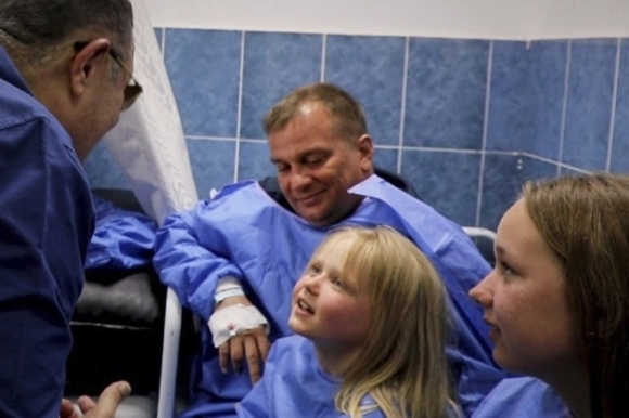 2 Du Khach Ke Giay Phut Tau Ngam Ai Cap Chim Khien 6 Nguoi Chet