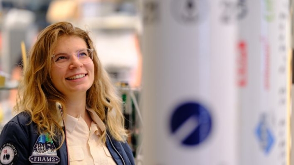 1 Rabea Rogge Tro Thanh Nguoi Phu Nu Duc Dau Tien Bay Vao Vu Tru