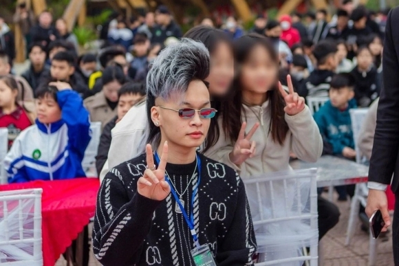 1 Tiktoker Giang Ho Lam Giam Khao Khong The Chap Nhan Noi