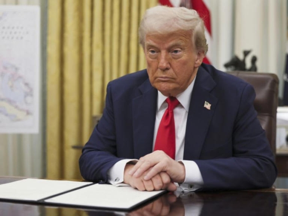 1 Trump Khong Hai Long Khi Eu Co Dong Thai Han Che Mua Vu Khi My