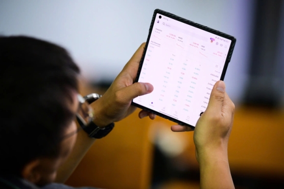 1 Chung Khoan Viet Nam Mat Hon 82 Diem Giam Manh Nhat Chau A Sau Tin My Ap Thue 46