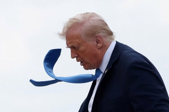 1 Ty Le Ung Ho Trump Giam Xuong Muc Thap Nhat