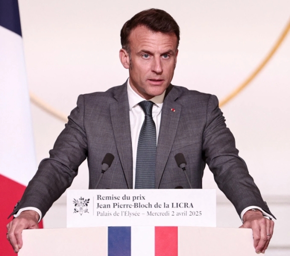 1 Ong Macron Keu Goi Hanh Dong Quyet Liet Voi Nga