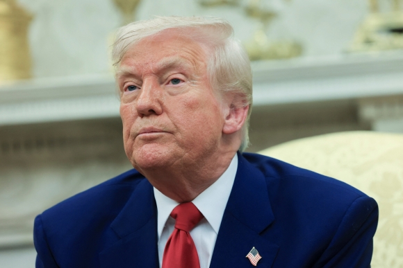 1 Ong Trump Hoan Ap Thue 90 Ngay Voi Cac Nuoc Tru Trung Quoc Bi Tang Thue Len 125