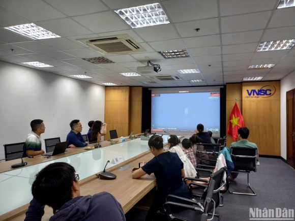 3 Amanda Nguyen Nguoi Phu Nu Goc Viet Dau Tien Bay Vao Khong Gian