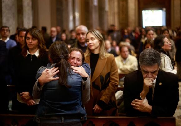 1 Tin Do Khap The Gioi Cau Nguyen Cho Giao Hoang Francis