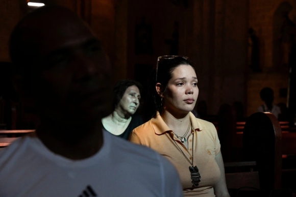 8 Tin Do Khap The Gioi Cau Nguyen Cho Giao Hoang Francis