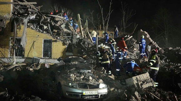 1 Noi Kinh Hoang Giua Hy Vong Kiew Rung Chuyen Vi Ten Lua Nga Khi Trump Tuyen Bo Dat Duoc Thoa Thuan