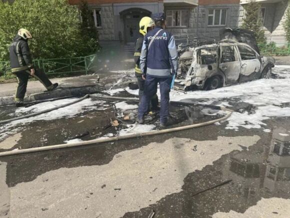 1 Bom No Trong Xe Gan Matxcova Mot Quan Chuc Quoc Phong Nga Thiet Mang