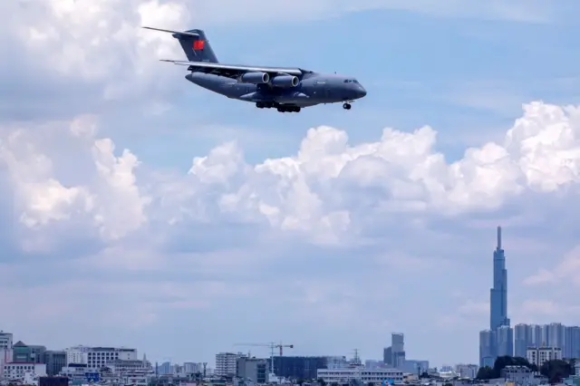 4 Cuu Diep Vien Cia Trump Sai Ha Noi Cung Sai Trong Vu Cam Quan Chuc My Du Le 304