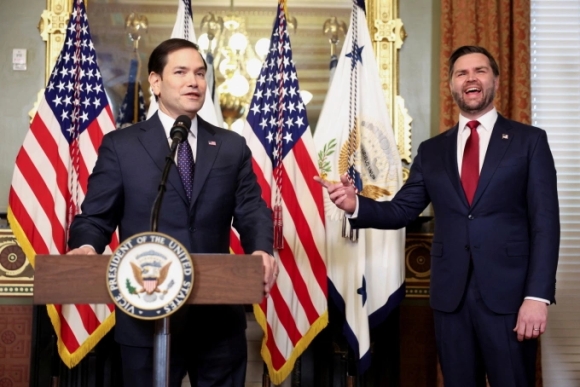 2 Ong Trump Toi Se Lam Tong Thong Trong 8 Nam