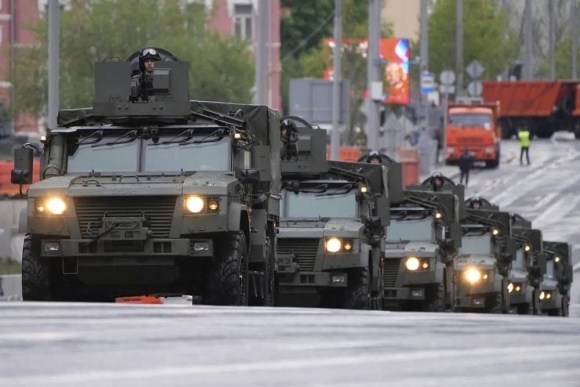 3 Ngay Chien Thang Giua Hoai Niem Va Thuc Tai Quang Truong Do Trong Cai Bong Ukraine