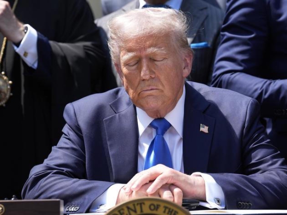 1 Kinh Te Toan Cau Dung Truoc Nguy Co Suy Thoai Vi Trumpcession