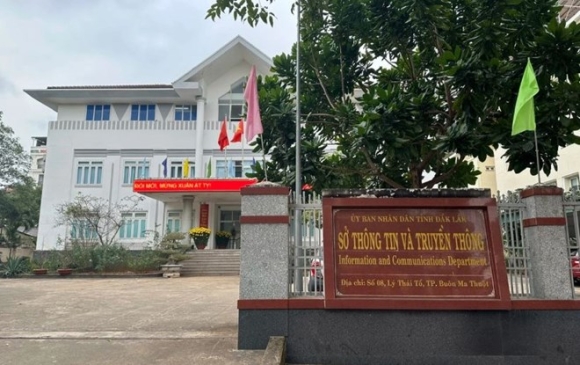 1 2 Nguyen Giam Doc So Tai Dak Lak Nhan Hon 4 Ti Dong Tien Nghi Huu Truoc Tuoi