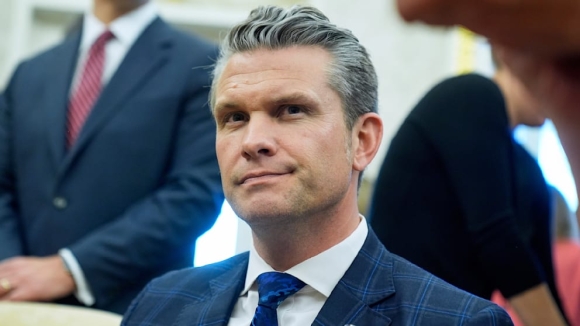 1 Bo Truong Quoc Phong My Bi Chi Trich Vi Huy Bo Chuong Trinh Do Chinh Ong Trump Ky Ban Hanh