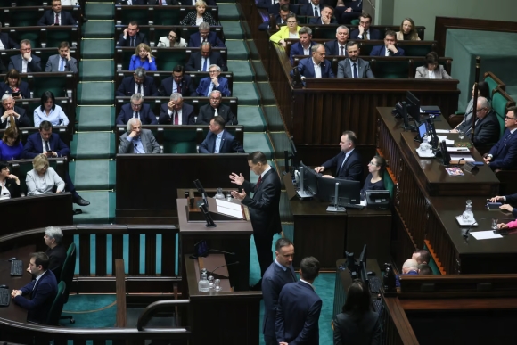 1 16 Quoc Gia Eu Yeu Cau Kich Hoat Dieu Khoan Khan Cap Ve Quoc Phong