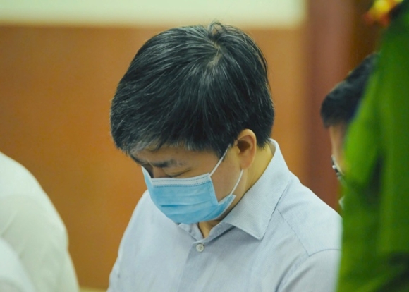 1 Nop 15 Ti Cuu Bi Thu Tinh Uy Ben Tre Duoc De Nghi Giam 7 Nam Tu