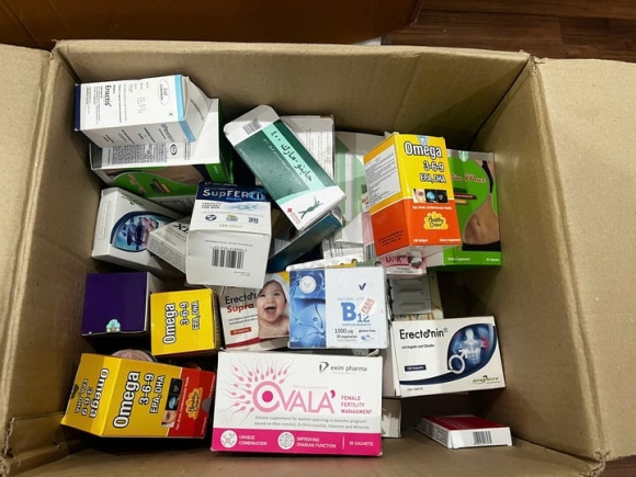 2 Cong An Ha Noi Pha Chuyen An Hon 100 Tan Thuc Pham Chuc Nang Thiet Bi Y Te Gia