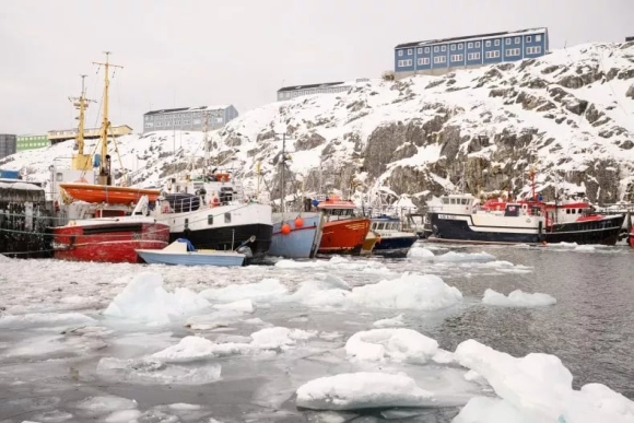 1 Greenland Bat Ngo Giang Don Vao Ong Trump Bang Mot Thoa Thuan Beo Bo