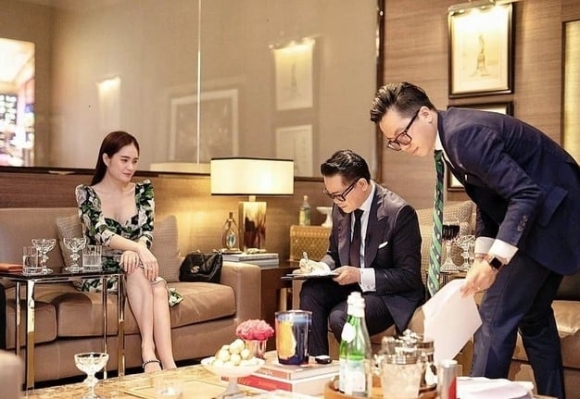 1 Soi Do Giau Co Cua Doan Di Bang Truoc Khi Dinh Lum Xum Kem Chong Nang