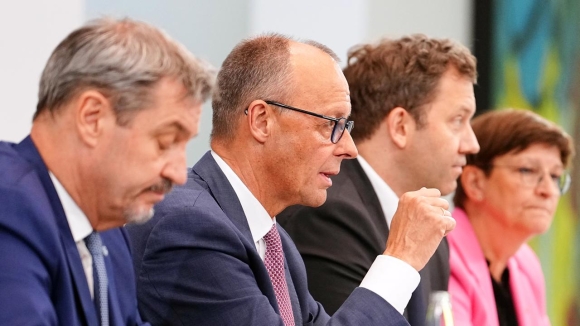 1 Chinh Phu Duc Cong Bo Chuong Trinh Cai Cach Khan Cap Voi Nhieu Diem Dot Pha