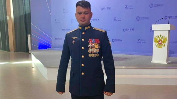 1 Chi Huy Nguoi Nga Chi Huy Vu Danh Bom Mariupol Da Thiet Mang Trong Cuoc Tan Cong Tu Sat