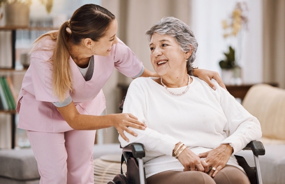 1 Ho Tro Cham Soc Tai Duc Tan Dung Khoan Tien Bao Hiem Khong De Lang Phi