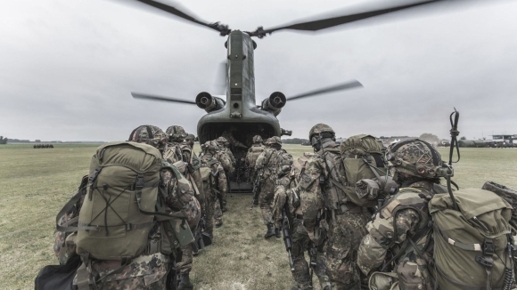 1 Duc Can Nhac Khoi Phuc Nghia Vu Quan Su Do Thieu Hut Nhan Su Tram Trong