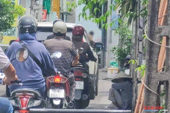 2 Nha Trang Tai Dien Tinh Trang Nguoi Lang Thang Xin An