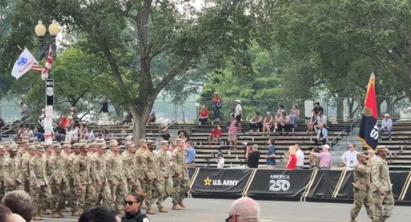 1 Dan My Len An Man Dieu Binh Toi Te Mung 250 Nam Thanh Lap Luc Quan