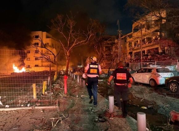 1 Nghi Iran Phong Ten Lua Sieu Vuot Am Chien Dau Co Israel Danh Trung Tam Chi Huy Tinh Bao Iran