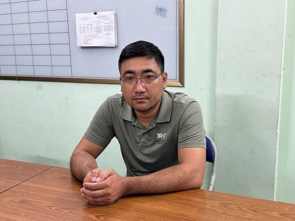 2 Bat Khan Cap Nguoi Dan Ong Dap Nga Nu Xe Om Cong Nghe O Binh Duong