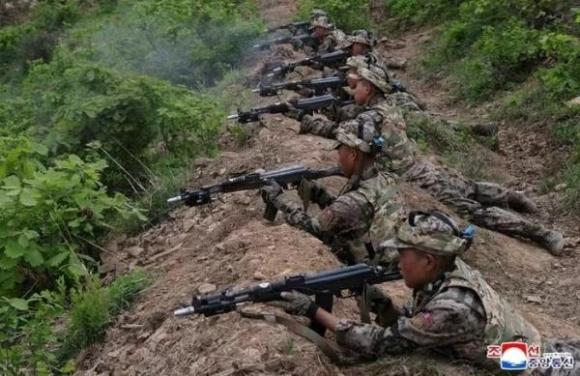 1 Trieu Tien Hiep Uoc Phong Thu Voi Nga La Mot Lien Minh Bat Kha Chien Bai