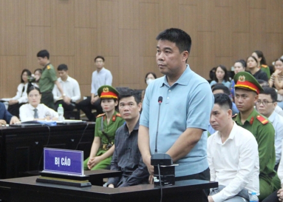 1 Hau Phao Noi Co Gan 2300 Lo Dat 500 Cay Vang De Khac Phuc Hau Qua