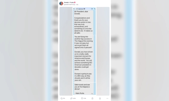 2 Ong Trump Dang Tin Nhan Cua Tong Thu Ky Nato Len Mang Xa Hoi