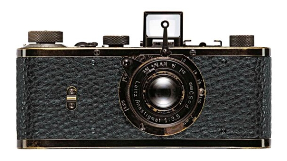 2 Leica 100 Nam Huyen Thoai May Anh Duc Doanh Thu Cham Dinh