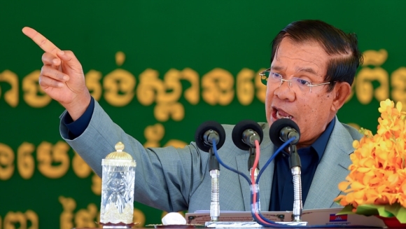 1 Ong Hun Sen Campuchia So Huu Vu Khi Co The Vuon Toi Bangkok