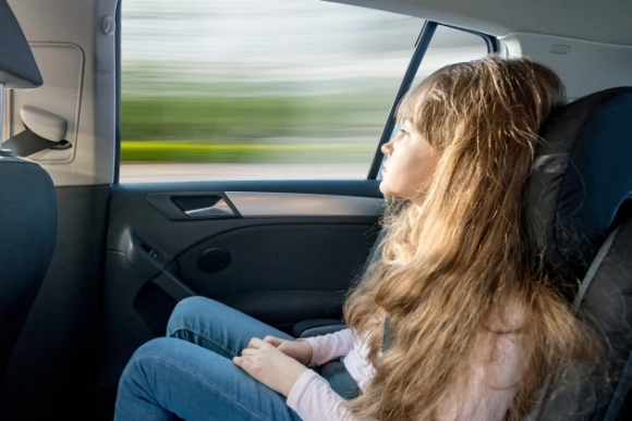 1 Vi Sao Nhieu Nguoi Cam Thay Buon Non Khi Di Xe Dien