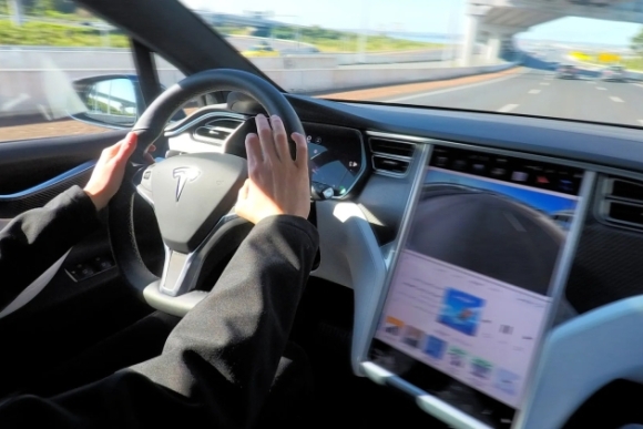 3 Vi Sao Nhieu Nguoi Cam Thay Buon Non Khi Di Xe Dien