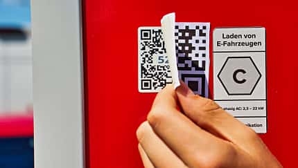 2 Canh Bao Lua Dao Ma Qr Khi Do Xe Tai Duc Ke Gian Loi Dung De Danh Cap Thong Tin