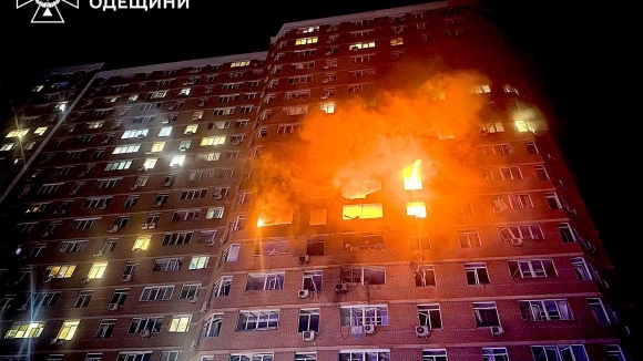 1 Quan Xam Luoc Nga Tan Cong Pha Hoai Ukraine Du Doi Tiem Kich F 16 Bi Roi