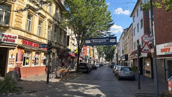 3 Pho Keupstrasse O Cologne Con Pho Nong Nhat Nuoc Duc Voi Nhiet Do Len Toi 62 Do C