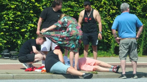 1 Chiec Vay Che Nang Giua Long Hamburg Cau Chuyen Am Ap Ve Long Tot Giua Pho Thi Oi Buc