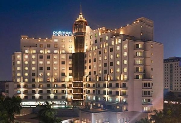 2 Danh Bac Nghin Ty O Khach San Pullman 2 Nguoi Bi Tam Than Choi Ca Tram Lan