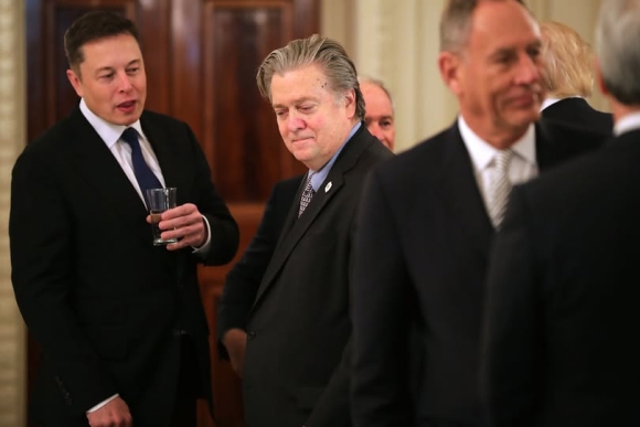 1 Bannon Va Musk Hai Dong Minh Cua Trump Khau Chien Du Doi Quanh De Xuat Lap Dang Nuoc My